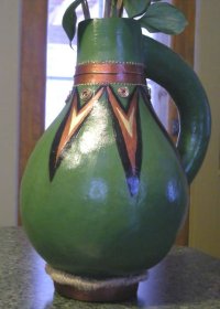 Georgette_bacon_jade vessel