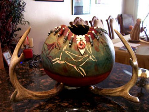 Barbara Carpenter Gourd Art 07